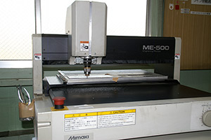 シャーリングマシン